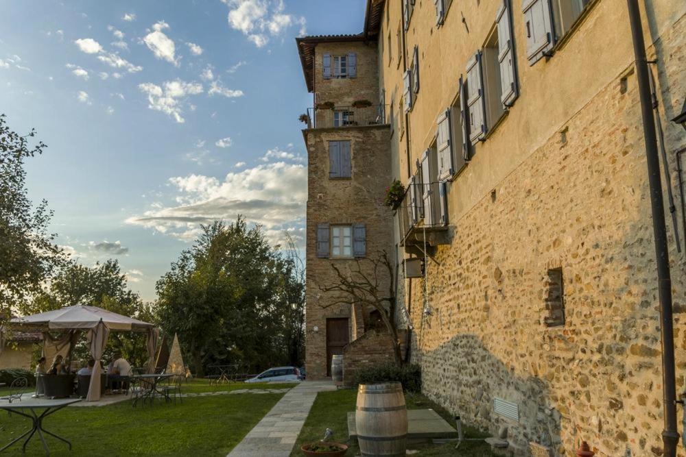 Hotel Antico Borgo Cuneo Exterior foto